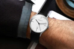 Sternglas Herren Automatikuhr ASTHET Mit Lederband Schwarz S02-AS01-PR14 -Modeschmuck Geschäft d4d13eadd7cf9fc8d8418d48feb14c3eb3297715 S02 AS01 PR140 wrist